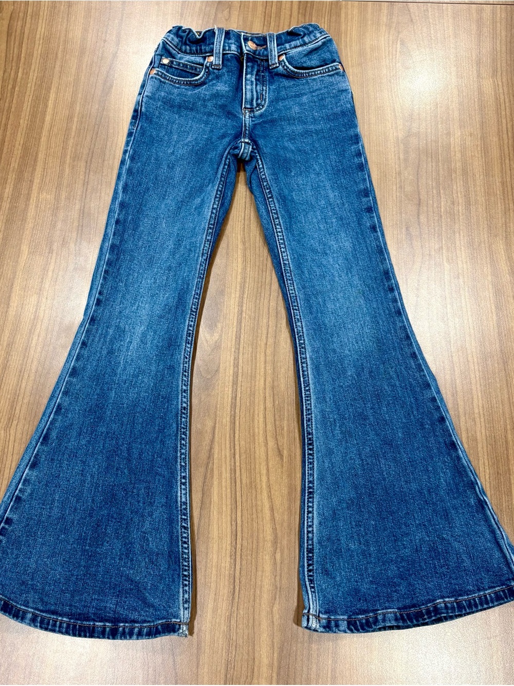 Wrangler x Lainey Wilson Girls Retro Bell Bottom Flare Jeans - Size 8 Slim (8S)